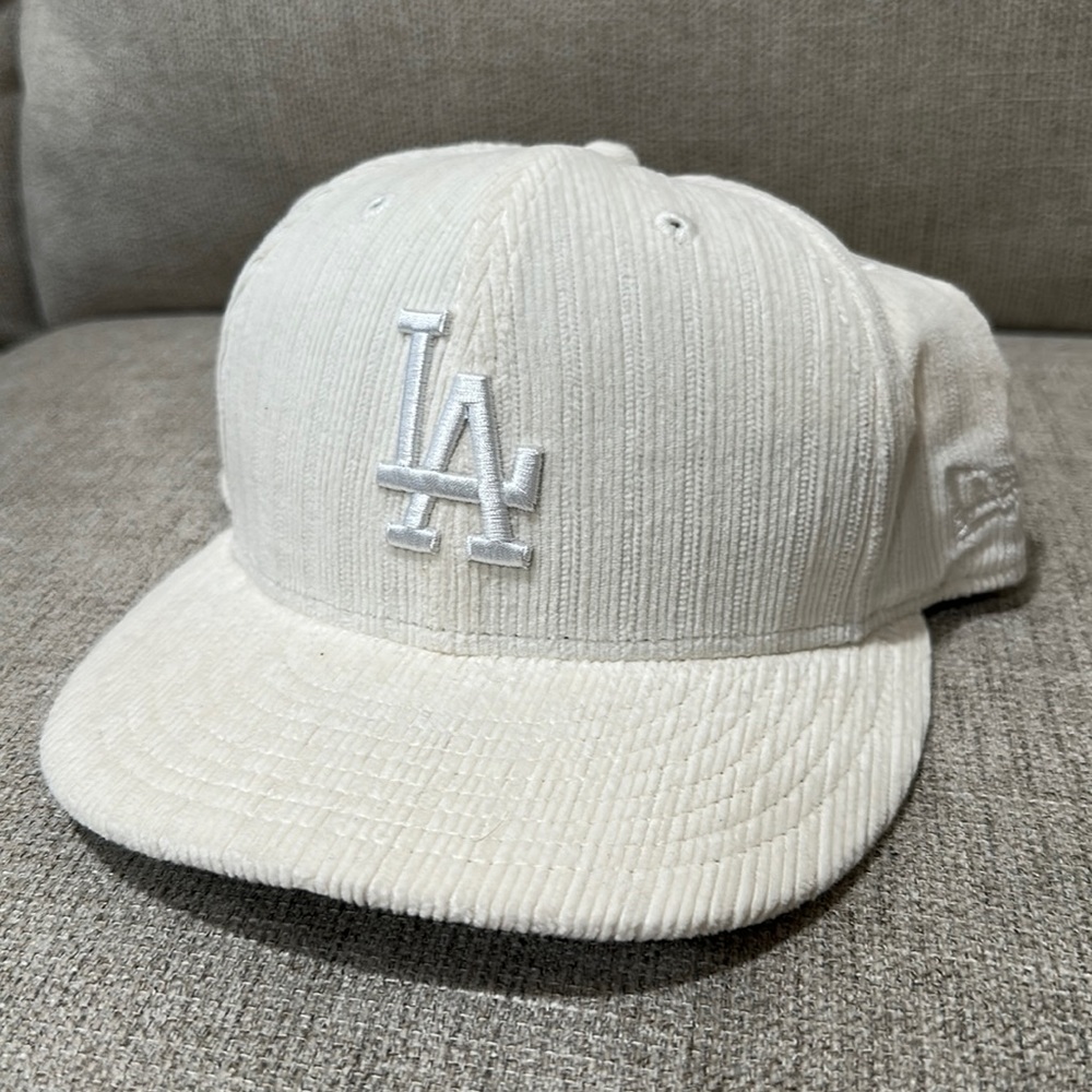Kith hat